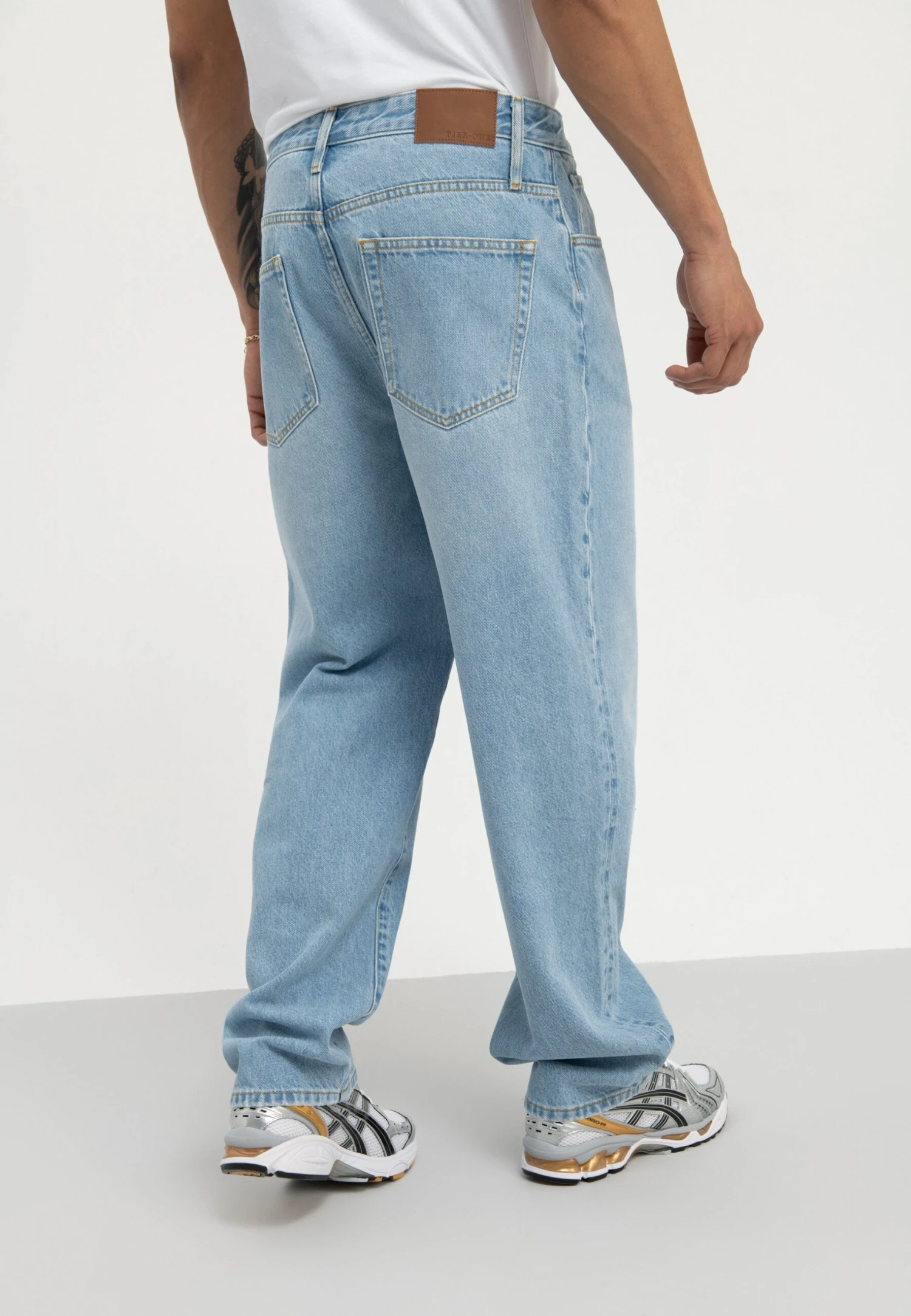 Pier One Vaqueros Boyfriend - Light Blue Denim 5 Pier One Vaqueros Boyfriend - Light Blue Denim - Imagen 3