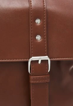 Pier One Bandolera - Brown 10 Pier One Bandolera - Brown -Ropa Pier One 13681cf0e15d4e7a880bcd49346bf5a1