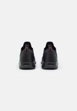 Pier One Zapatillas - Black -Ropa Pier One 147e323d7d4243f58c8352116ecde75b