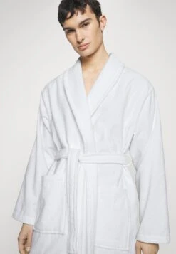 Pier One Shawl Towel Bathrobe - Albornoz - White -Ropa Pier One 1750537fe5284a27957b17c8aded1f98