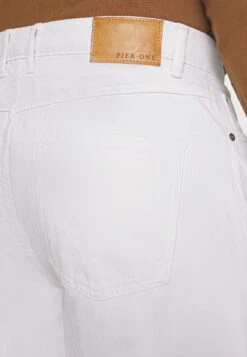Pier One Vaqueros Boyfriend - White Denim -Ropa Pier One 1de79453a8d84faf94f9bab694892756
