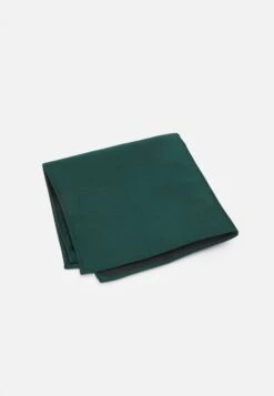 Pier One Set- Otros Accesorios - Dark Green -Ropa Pier One 1f329f74555a4bf8af704e742a767178