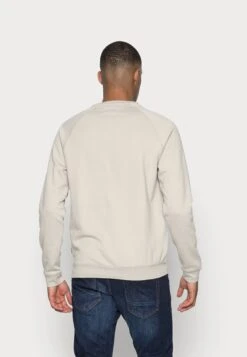 Pier One Crafted Goods Crew - Sudadera - Off-White -Ropa Pier One 28b331cacde74dc5a0216c7fbd0b70e6