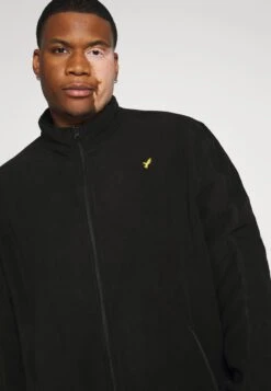 Pier One Forro Polar - Black -Ropa Pier One 2aef57e676144097bcc1531435707b62