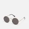 Pier One Unisex - Gafas De Sol - Gold-Coloured/Black -Ropa Pier One 2d6b2b25e9cf46388440ddaffe83f52b