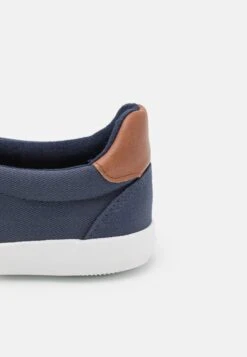 Pier One Unisex - Mocasines - Dark Blue -Ropa Pier One 389e4733b80f4869a0757e54a268f427