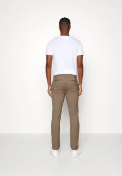 Pier One Pantalones Chinos - Brown -Ropa Pier One 3b1a04b6cea3448cbd280175ba3b1e46
