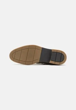 Pier One Leather - Botines - Taupe -Ropa Pier One 47ae3505a0dc4b0fa83ed565d6814692