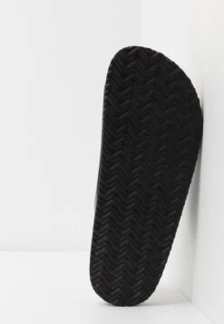 Pier One Unisex - Pantuflas - Black -Ropa Pier One 4a735c24e60449a29969a0148d036b07