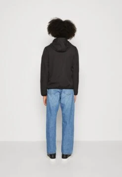 Pier One Impermeable - Black -Ropa Pier One 4e357a4c9dc64463935acb495187a2e8