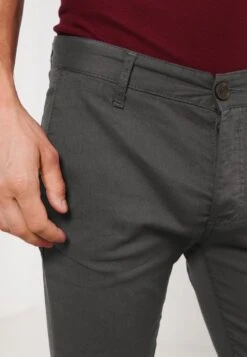 Pier One Pantalones Chinos - Dark Grey -Ropa Pier One 57afc5e7d2fb4fccb50811bdf725c68c