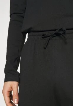 Pier One Pijama - Black -Ropa Pier One 842cc55e81224f6ca06ad94aae25d25c