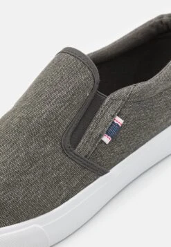 Pier One Unisex - Zapatillas - Grey -Ropa Pier One 8a4965b673914b6e847d91199f0f296d