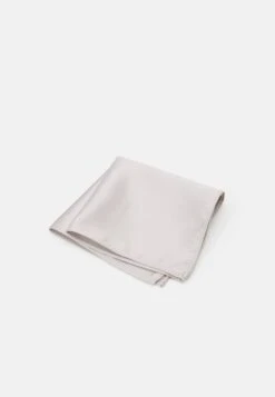 Pier One Set - Otros Accesorios - Silver -Ropa Pier One ac188c39a46c41b28b7968f88d050584