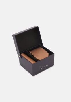 Pier One Set - Pañuelo De Bolsillo - Brown -Ropa Pier One babe3a8e1d9249caa1f087b31d93f505