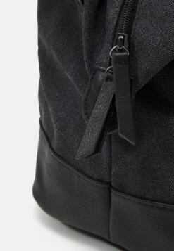 Pier One Unisex - Bolsa De Viaje - Black 10 Pier One Unisex - Bolsa De Viaje - Black -Ropa Pier One bdc3a331f78c4a4d87c774f47b53958a