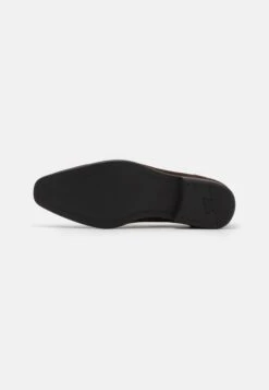 Pier One Mocasines - Brown -Ropa Pier One bf827cee95634217983d23fadc857426