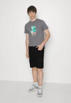 Pier One Unisex 2 Pack - Shorts Vaqueros - Blue/Black Denim -Ropa Pier One c0a1e1b030fa43118f482c2c587cc919