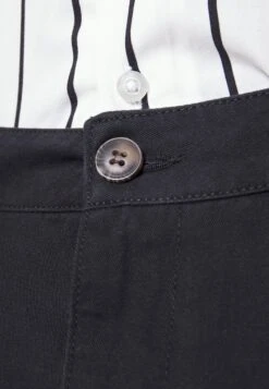 Pier One 2 Pack - Shorts - Black/Olive 23 Pier One 2 Pack - Shorts - Black/Olive -Ropa Pier One c8820f9e55d04242888847594dabac20