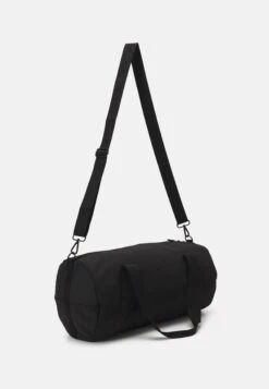 Pier One Unisex - Bolsa De Deporte - Black -Ropa Pier One cb0904aed7e14b66b392bade9a79cca4