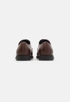 Pier One Unisex - Zapatos Con Cordones - Dark Brown -Ropa Pier One def25b02b8464c7bb9962d0b86180f45
