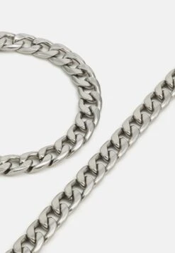 Pier One 2Pack Set - Collar - Silver-Coloured -Ropa Pier One df2f201b74344f4db97bf89a3f01a241