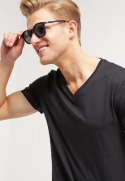 Pier One 2 Pack - Camiseta Básica - White/Black -Ropa Pier One e073533816284d398e474fb2d3238a21