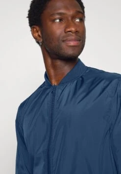 Pier One Chaquetas Bomber -Dark Blue 11 Pier One Chaquetas Bomber -Dark Blue -Ropa Pier One f471d7cddf4d4350a56d062a538415d3