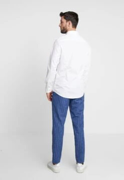 Pier One 2 Pack - Camisa Elegante - White -Ropa Pier One fe3882eaf28b48838ea76cbb4b0ad904